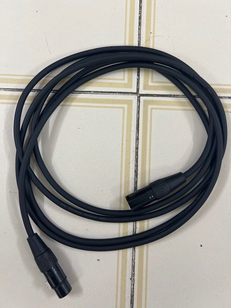 XLR cable (3 meter)63892367944322112