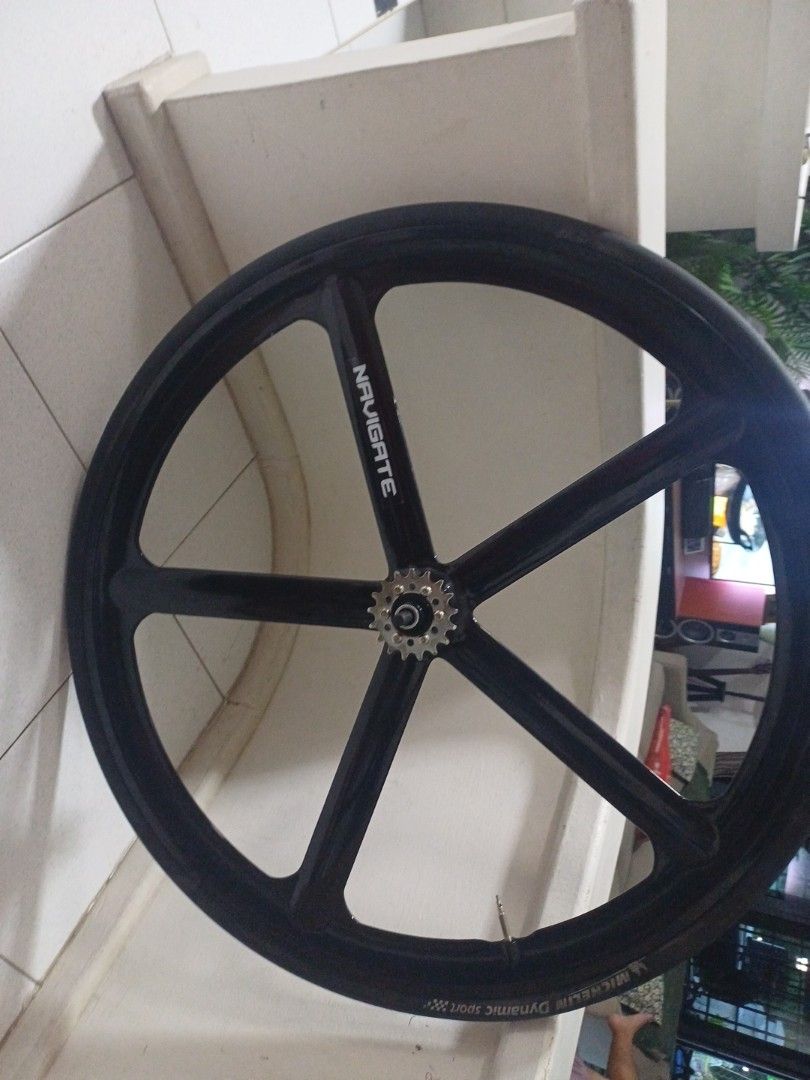 5 spoke fixie back wheel read desc Sports Equipment Bicycles Parts Parts Accessories on Carousell