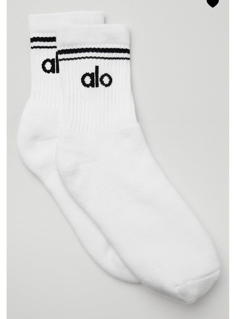 Alo Socks (Category: Socks) located in Manila. Submitted by dream.cream (Listing ID 1319777865, Image 1). Description: Alo Socks White S/M size.