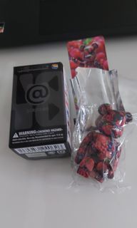 （分類：）位於 。 由 chocobear888 提交（商品編號 1319756528，圖片 1）。簡介： 。