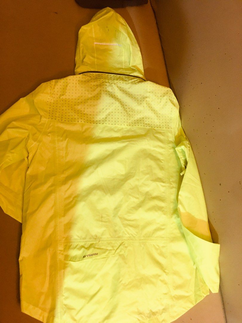 Btwin raincoat top