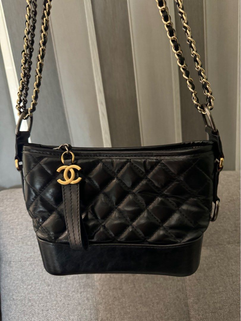 Chanel Gabrielle small vintage 7k (Category: Luxury Bags & Wallets) located in San Juan City. Submitted by crazy4u221 (Listing ID 1319775333, Image 1). Description: Vintage Chanel NGA with hologram intact Genuine leather sling can be adjusted, Can be use as shoulder and sling bag Bought in japan year 2020 Slightly nego .