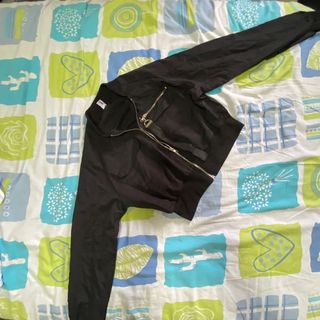 (Category: ) located in . Submitted by nesteaboi (Listing ID 1319870470, Image 1). Description: .