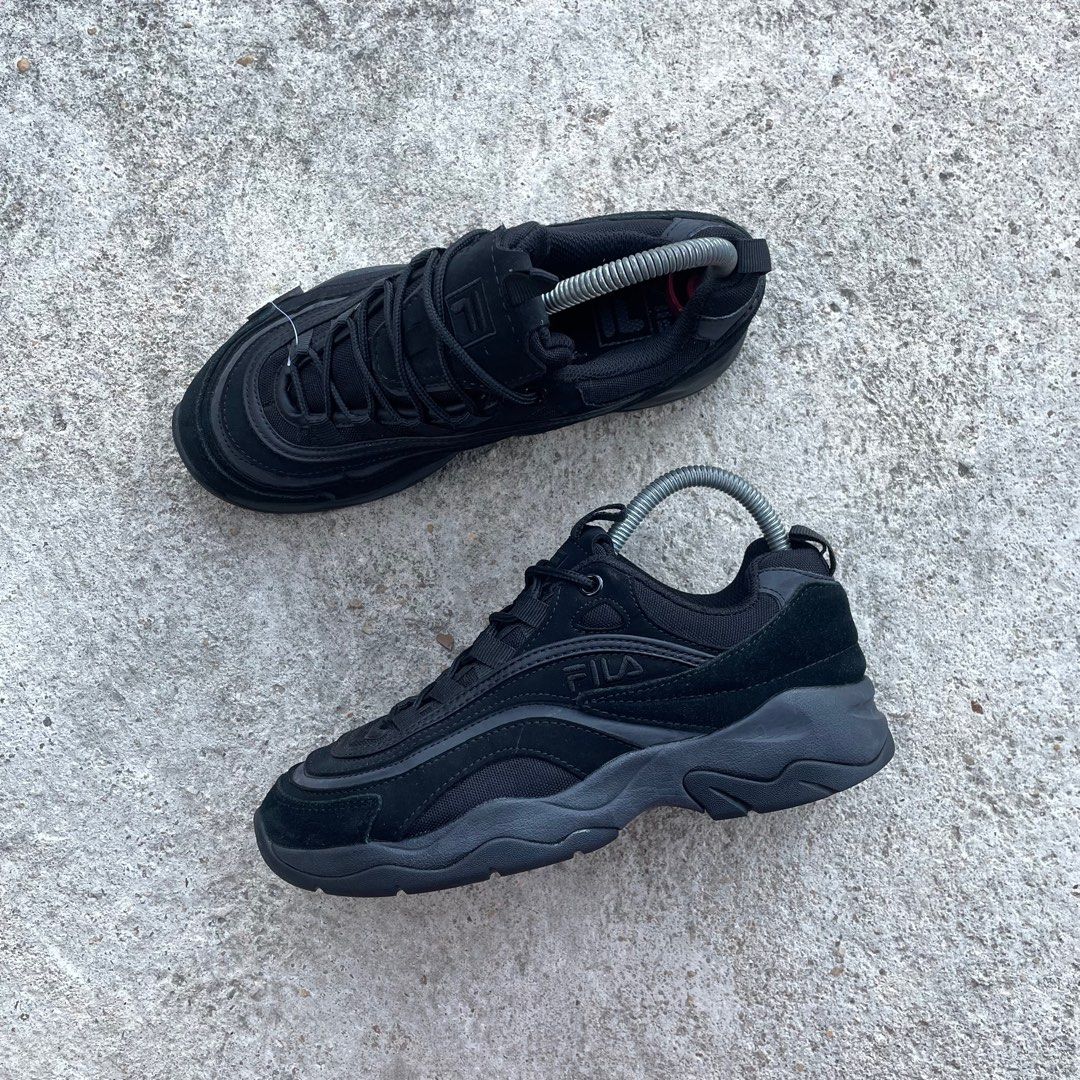 Full black fila store