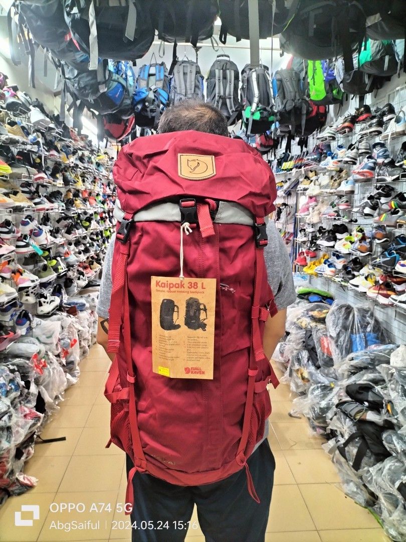 Fjall Raven Kaipak 38L backpack Bag Men s Fashion Bags Backpacks on Carousell