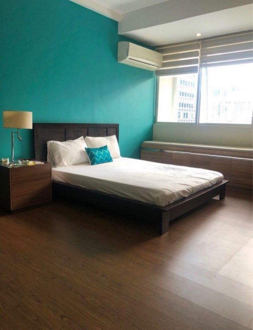 FOR SALE!! STUDIO UNIT IN BGC (Category: Apartments & Condos) located in Muntinlupa City. Submitted by johann.ocampo (Listing ID 1319874160, Image 2). Description: FOR SALE!! Studio, F1 City Center 32nd St., BGC Located between S&R & Landmark Very convenient location, near Bonifacio High St, Shangri-La BGC, lots of restaurants, shops, cinema & grocery around the area. upgraded unit, fully furnished No parking Floor area - 41.08sqm Price : 10.5M o