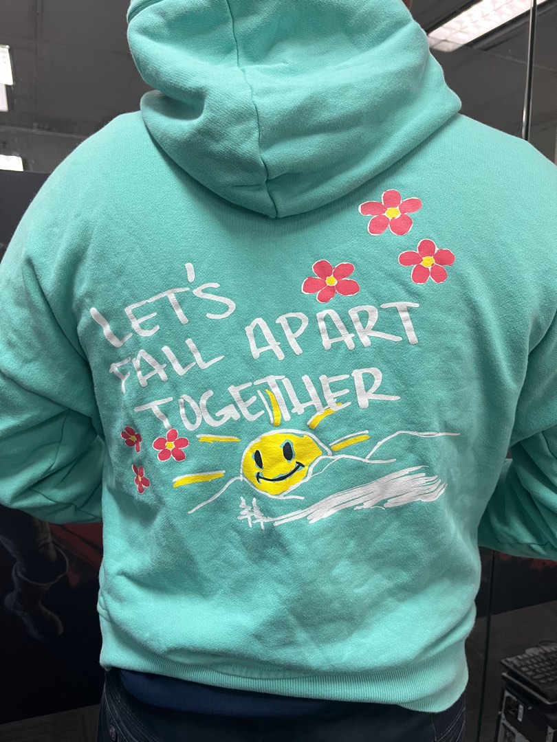 FOREVER 21 OVERSIZED HOODIE LETS FALL APART Fesyen Pria Pakaian Baju Luaran di Carousell