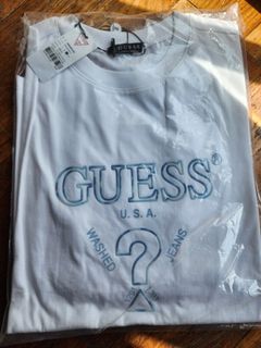 GUESS kincaid striped tee Men s Fashion Tops Sets Tshirts Polo Shirts on Carousell