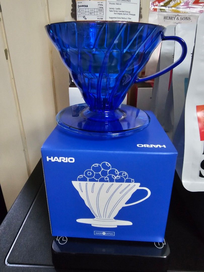 Hario v60 size 02 blue (Category: Coffee & Tea Tableware) located in Manila. Submitted by rdapdap (Listing ID 1319804435, Image 1). Description: hario v60 size 02 blue 500 binondo area.