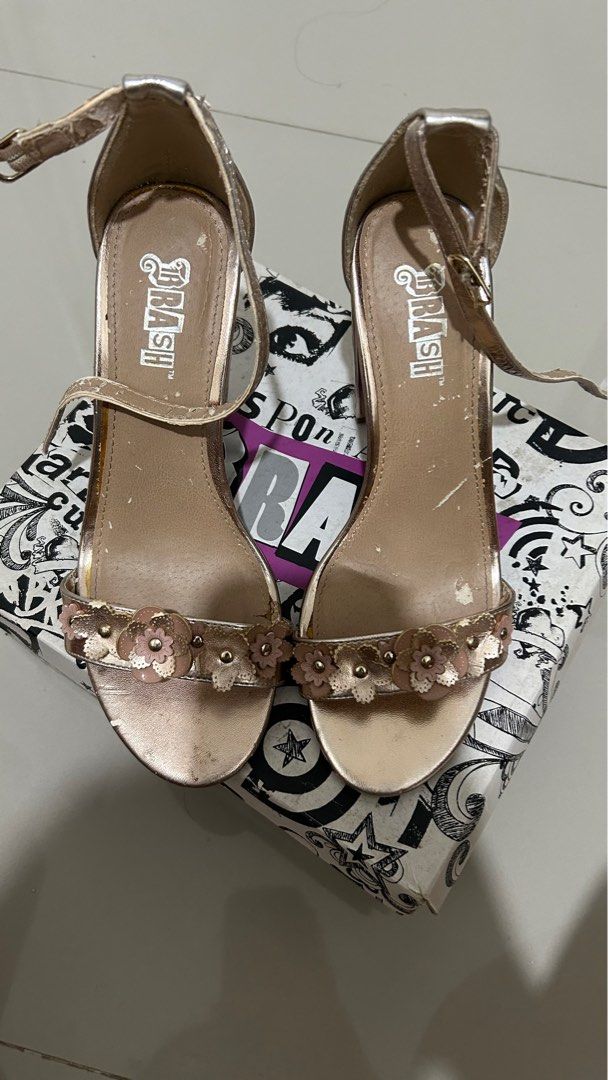 Heels payless rosegold Fesyen Wanita Sepatu di Carousell
