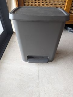 (Category: ) located in . Submitted by heineken2000 (Listing ID 1319702046, Image 1). Description: .