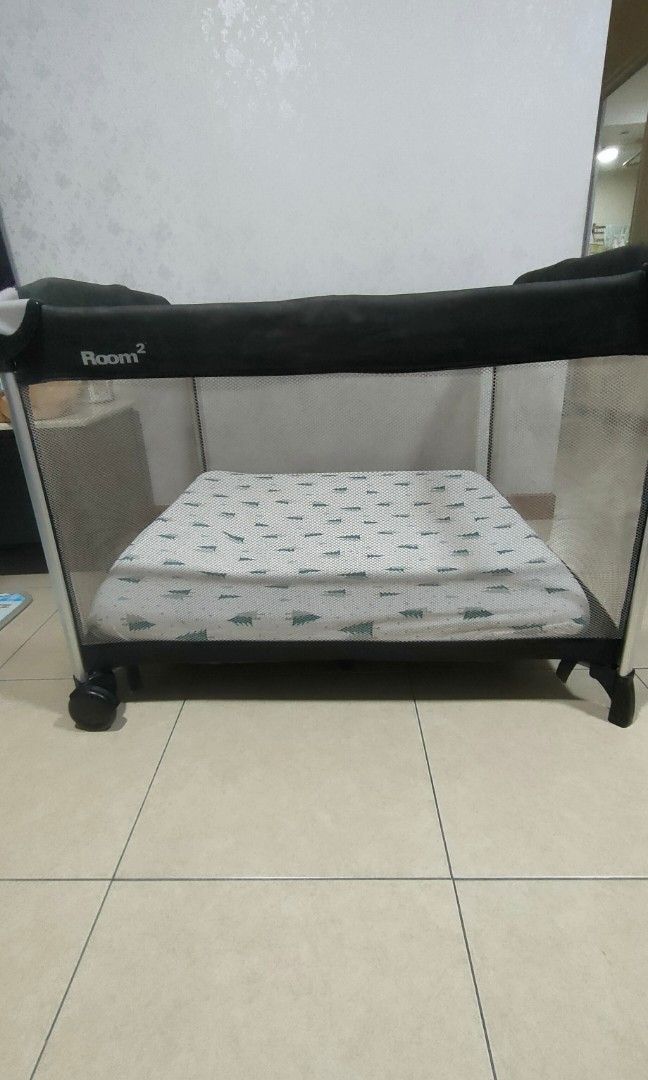 Joovy Room 2 Portable Play yard can fit multiple babies