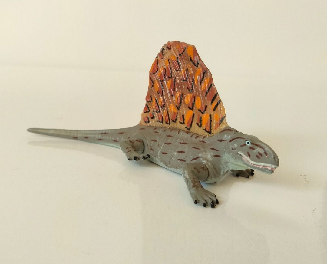 Kaiyodo uha chocolasaurus dinotales series 1 dinosaur mini figure