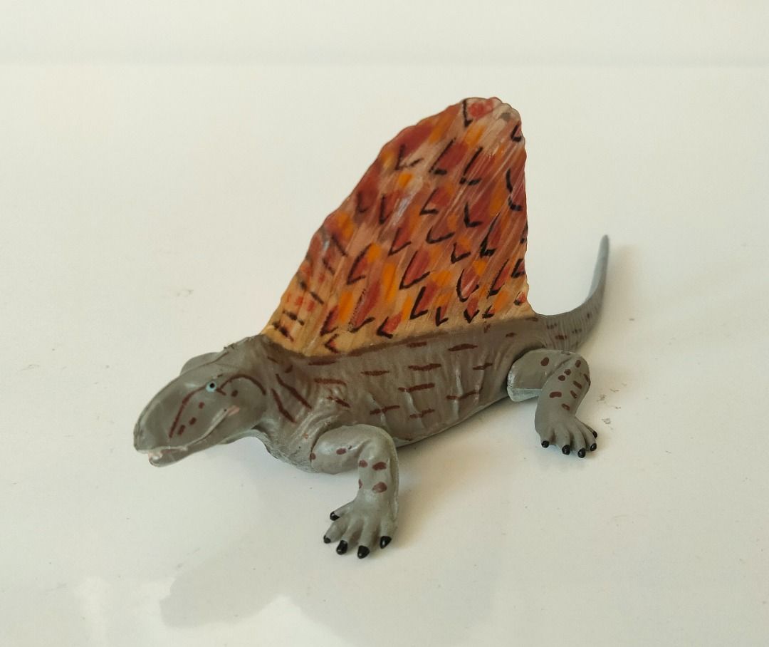Kaiyodo uha chocolasaurus dinotales series 1 dinosaur mini figure