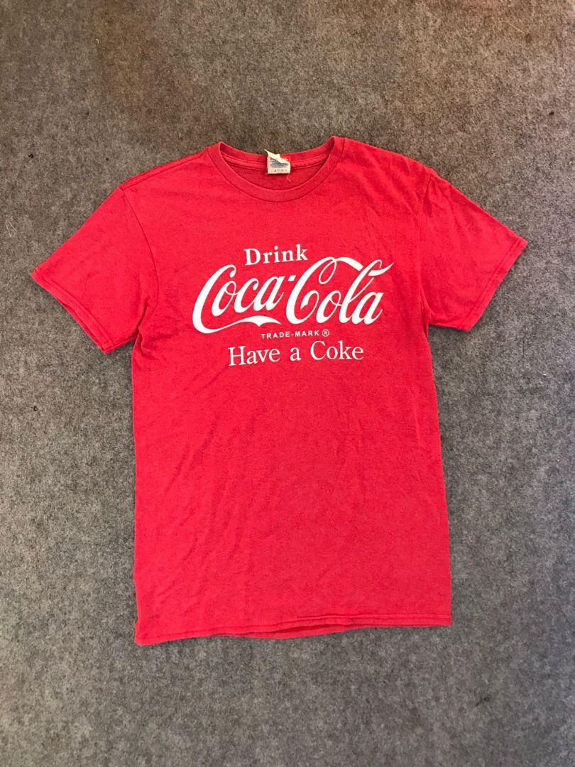 KAOS COCA-COLA VINTAGE TAG OFFICIAL MADE IN HONDURAS, Fesyen Pria
