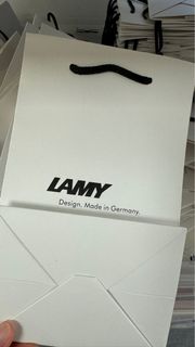 （分類：）位於 。 由 littlestore852 提交（商品編號 1319756651，圖片 1）。簡介： 。