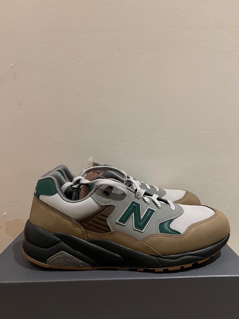 New Balance 580 Atmos (Category: Sneakers) located in Makati City. Submitted by rafa87 (Listing ID 1319799099, Image 2). Description: Purchased in Atmos US 9.5 Brand new w box and extra laces Never fitted Original Price: 9800 Shipping shouldered by buyer.