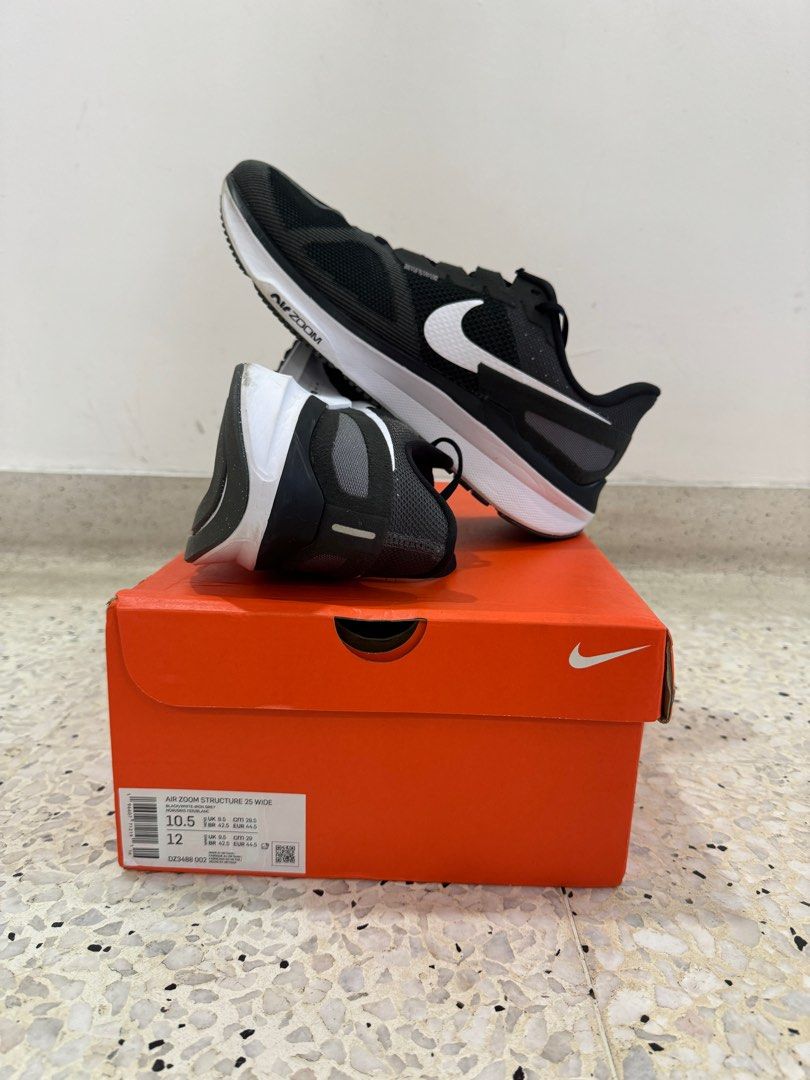 Nike 10.5 wide deals