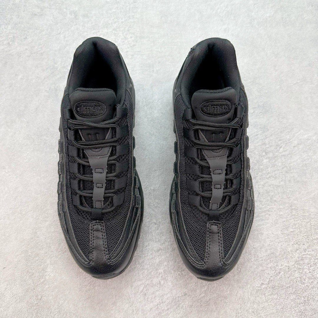 95 all black air max