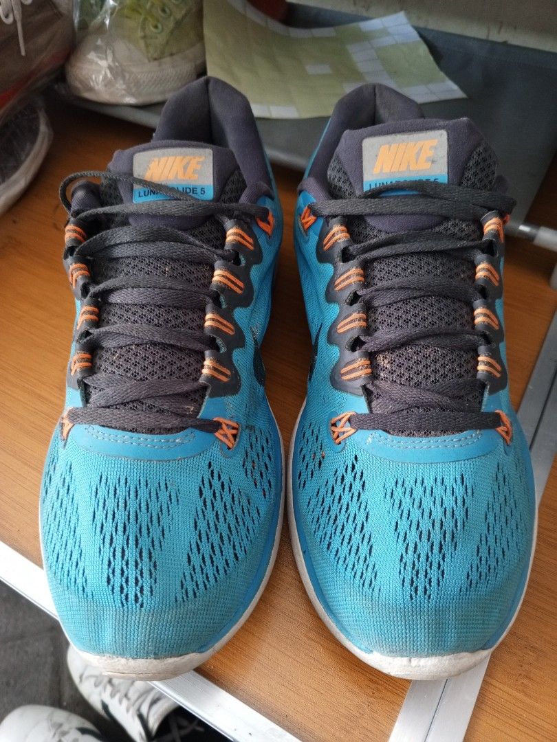 Nike LunarGlide 5 Men s Size 42 Fesyen Pria Sepatu Sneakers di Carousell