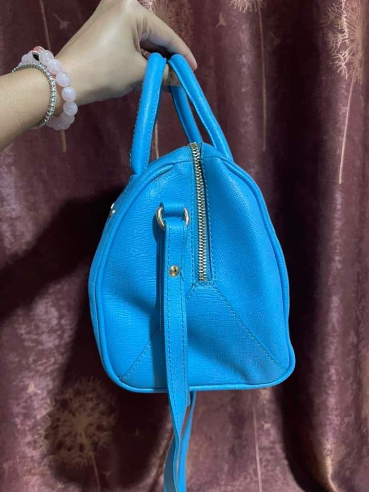Original Furla bag (Category: Luxury Bags & Wallets) located in Pasig City. Submitted by lfboutique (Listing ID 1319746120, Image 3). Description: original Preloved in very good condition small size but spacious pls see photos for reference PLS wag makipag haggle tapos di Naman bibilhin Ang item!.