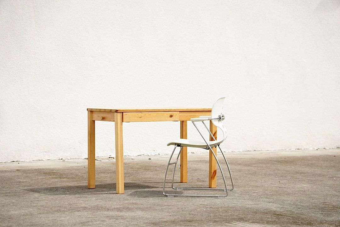 Pinewood working desk with woodgrind (Category: Tables & Sets) located in Bulacan. Submitted by rock_off.thriftshop.ph (Listing ID 1319792323, Image 2). Description: .