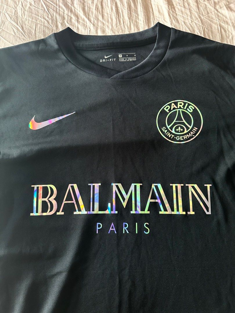 Psg Balmain T-shirt with Holographic logos!!, Men's Fashion