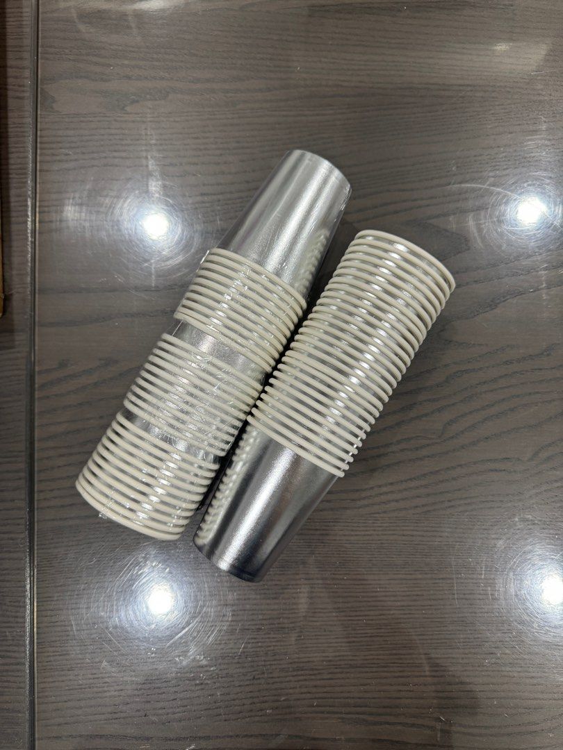 Silver Foil Paper Disposable Cups (Category: Towels, Napkins & Holders) located in Singapore. Submitted by veeviisme (Listing ID 1319857504, Image 2). Description: Comes in set of 10. Price stated is for a set of 10..