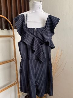 (Category: ) located in . Submitted by StylePoise (Listing ID 1319845484, Image 1). Description: .