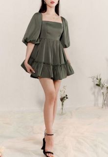 (Category: ) located in . Submitted by assssortedcloset (Listing ID 1319744481, Image 1). Description: .