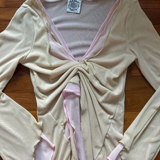 (Category: ) located in . Submitted by auruora (Listing ID 1319750075, Image 1). Description: .
