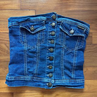 (Category: ) located in . Submitted by auruora (Listing ID 1319749644, Image 1). Description: .