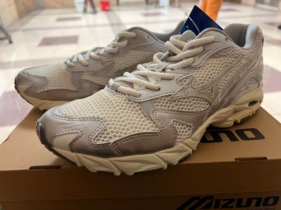 Mizuno wave rider white shop