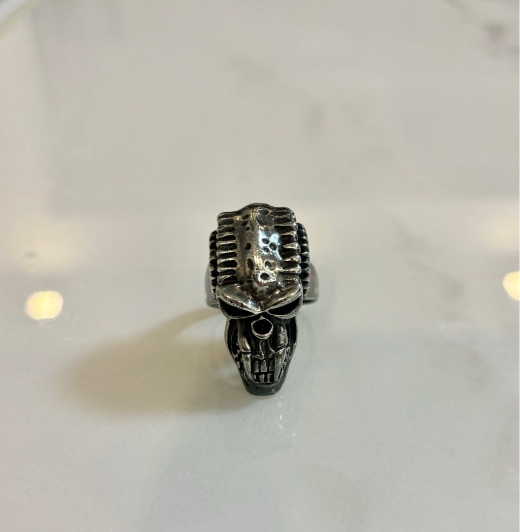 Alien Predator Ring (Category: Rings) located in Singapore. Submitted by inkpleasures (Listing ID 1319982475, Image 2). Description: Bought at $120 Inner Diameter: 2cm Cash n carry only. No postage/ mail! Delivery to your doorstep + $20, paynow 50% for delivery..
