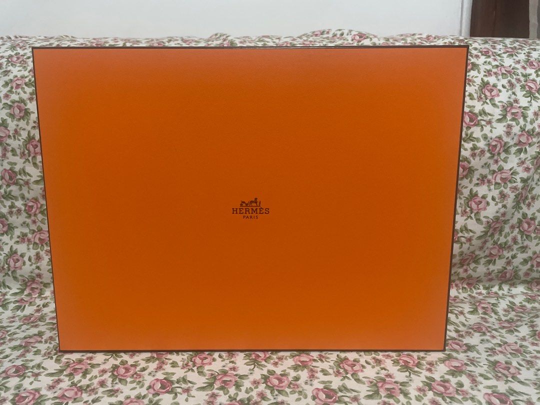 Authentic Hermes Box with free ribbon (Category: Storage Boxes & Baskets) located in Manila. Submitted by nihon_finds.ph (Listing ID 1320054914, Image 3). Description: Price depends on size‼️ Pm for mor info‼️ 35cm x 28cm x 12cm 32 cm x 24cm x 11cm 33 cm x 23cm x 8cm 28cm x 16cm x 9cm 33cm x 33cm x 3cm 25cm x 20cm x 4cm.