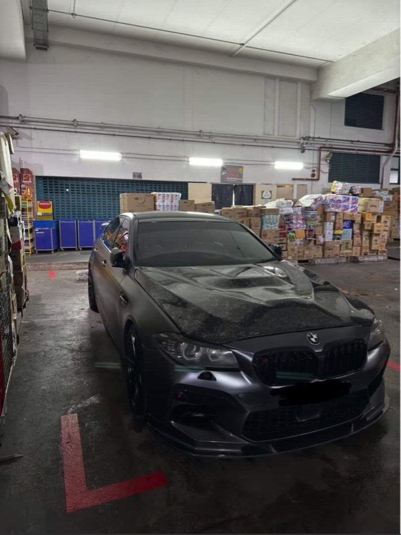 BMW 5 Series Sedan 535i (A) (Category: Used Cars) located in Singapore. Submitted by baracudaa85 (Listing ID 1320000671, Image 1). Description: .