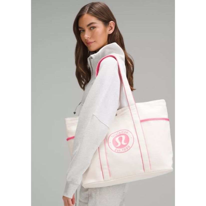 BNWT Lululemon Athletica Daily MultiPocket Canvas Tote Bag 20L
