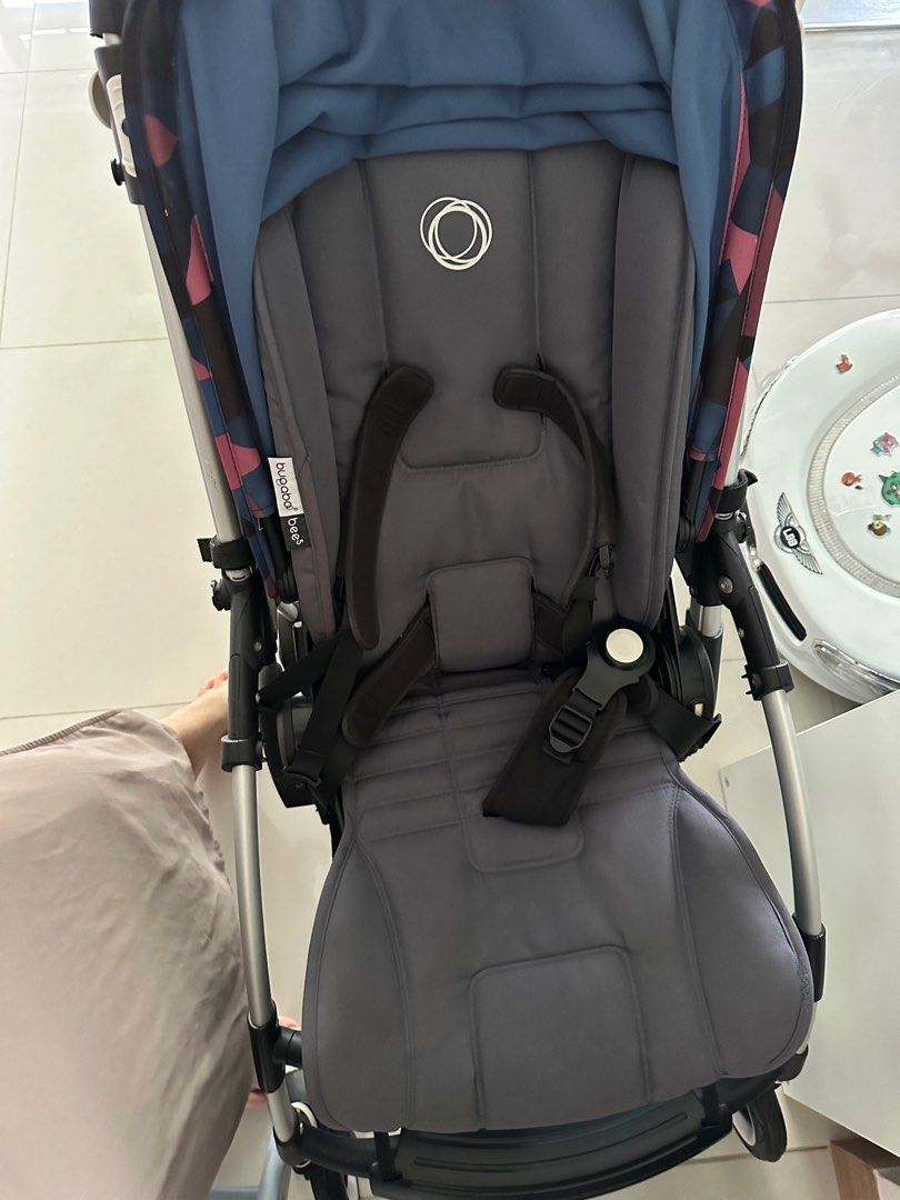 Bugagoo bee 5 with extended seat