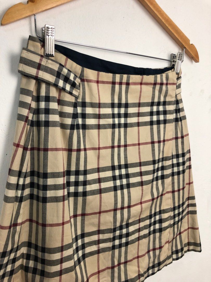 Burberry skirt xs top