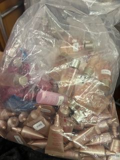 （分類：）位於 。 由 hyrach 提交（商品編號 1320028190，圖片 1）。簡介： 。