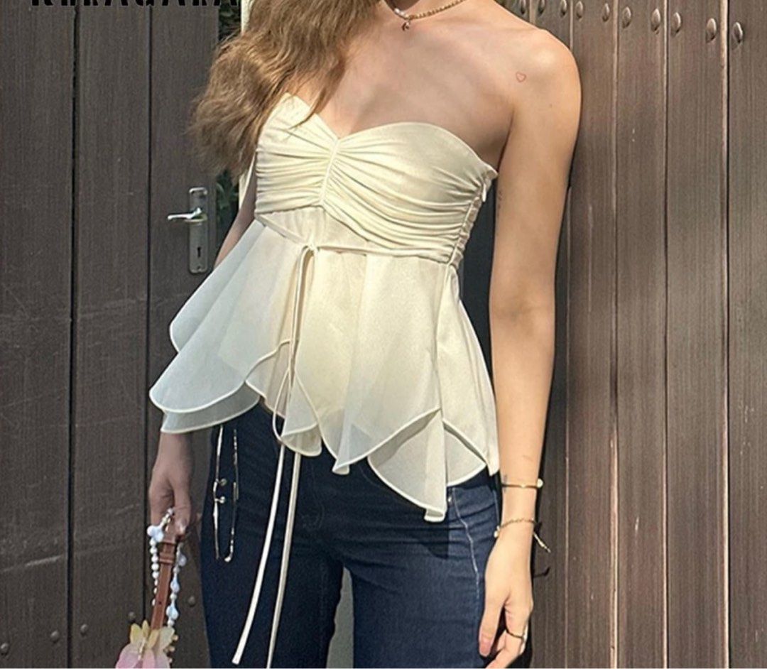 Cream flowy trendy top Women s Fashion Tops Blouses on Carousell