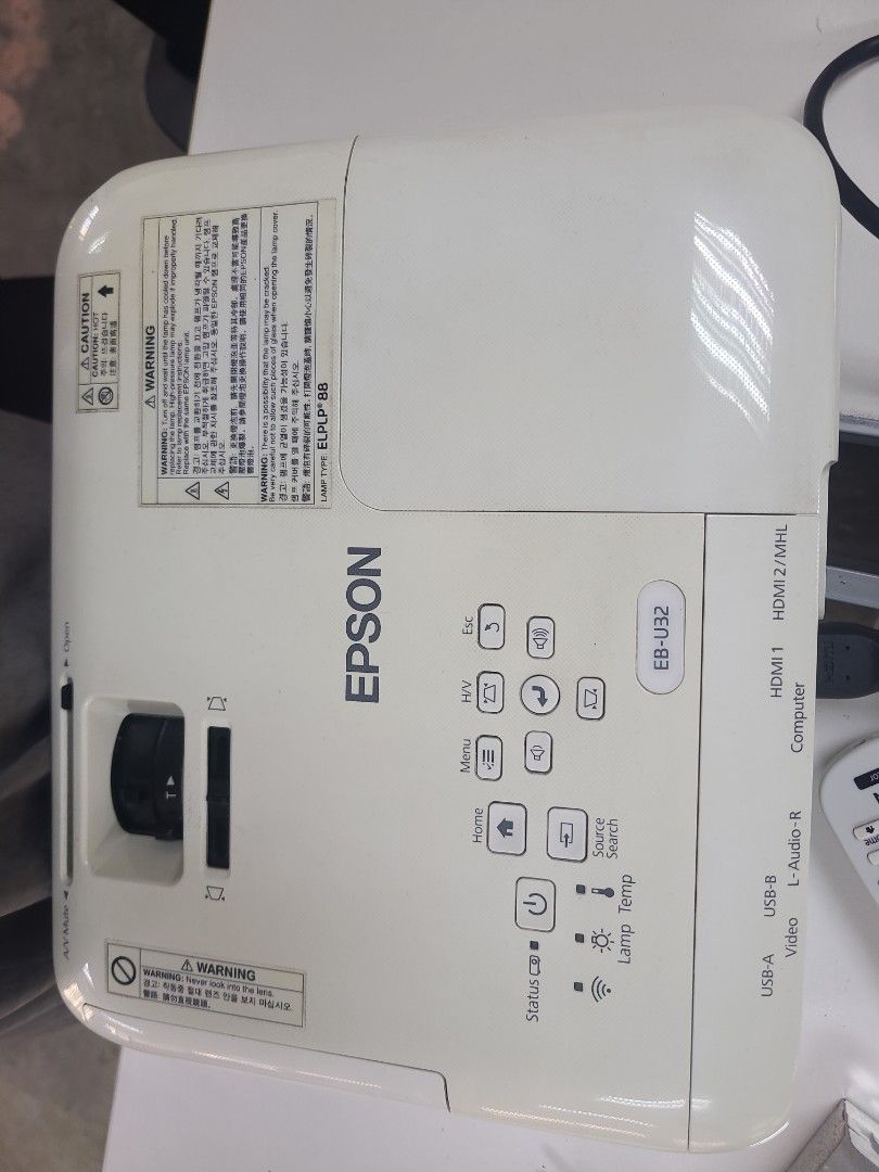 EPSON projector (Category: Projectors) located in Taguig. Submitted by audrea.c (Listing ID 1319903756, Image 2). Description: EBU32- MODEL: H722C.