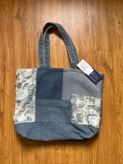 (Category: ) located in . Submitted by dry.alls_shop (Listing ID 1319939436, Image 1). Description: .