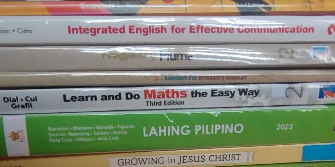 Grade 2 books (Category: Textbooks) located in Quezon City. Submitted by dtzee (Listing ID 1310073689, Image 2). Description: Grade 2 books -5 books with minimal writings - can be sold separately just DM - if will take all, it have discount 1) Exercise for better penmanship (3rd edn) 2) Learner's Pet 3) Learn and do Maths the Easy Way (3rd edn 4) Lahing Pilipino (new edn) 5) Growing in Jesus Christ.
