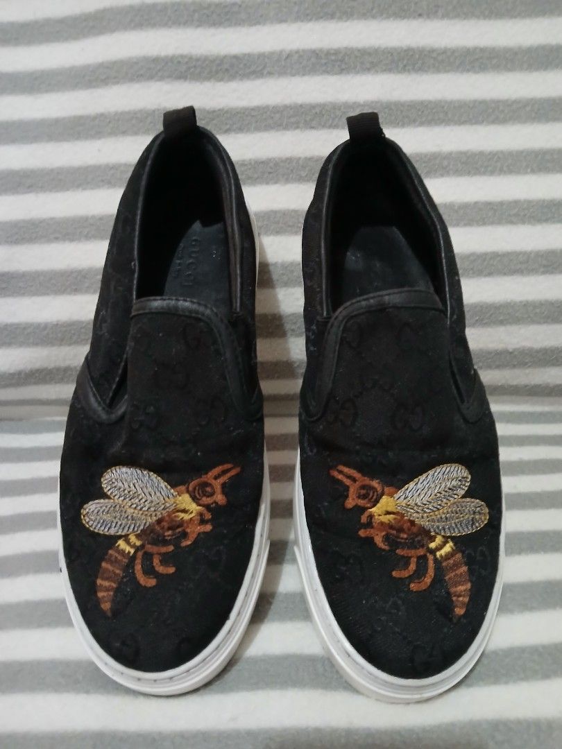 Gucci slip on