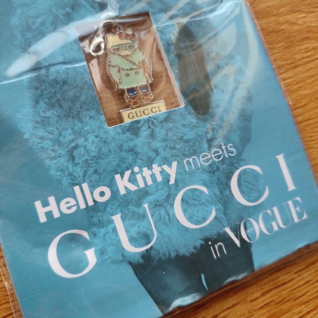 Gucci hello kitty necklace deals