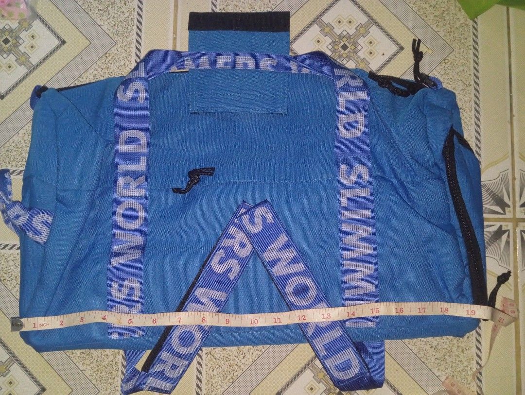 Gym Bag (Category: Other Sports Equipment and Supplies) located in Manila. Submitted by joycu (Listing ID 1319911536, Image 1). Description: •Gym Bag • BRAND NEW • One(1) piece Only • ACTUAL picture • Color: Navy Blue • MOP: CASH or Gcash • Meet-Up at Robinson Manila.