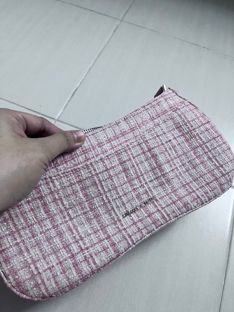 Handbag (Category: Purses & Pouches) located in Kuala Lumpur. Submitted by leavoila (Listing ID 1320007294, Image 3). Description: Christy Ng handbag.