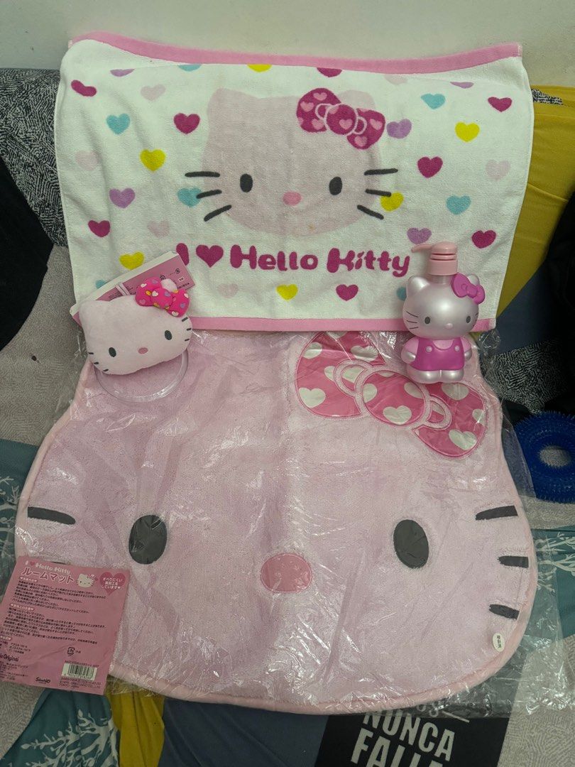 Hello kitty bath accesories (Category: Bath) located in Antipolo. Submitted by kawaiikeepsake (Listing ID 1319907705, Image 3). Description: Brandnew Bath rug -900 (SOLD) Like new Liquid pump - 580 Hand towel - 650 Brandnew Hand towel holder-450.