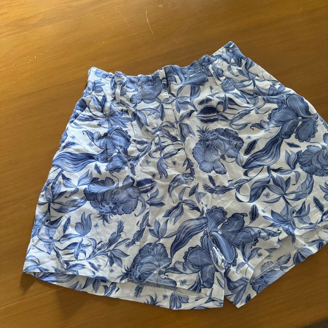 H M Linen Blend Shorts Women s Fashion Bottoms Shorts on Carousell